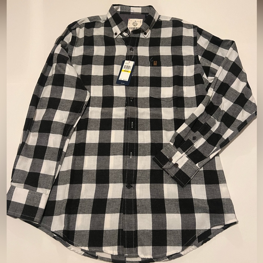 Izod Button Down
Black, White & Grey